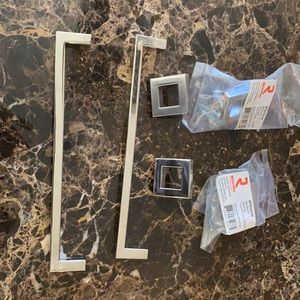 Richelieu extra cabinet hardware